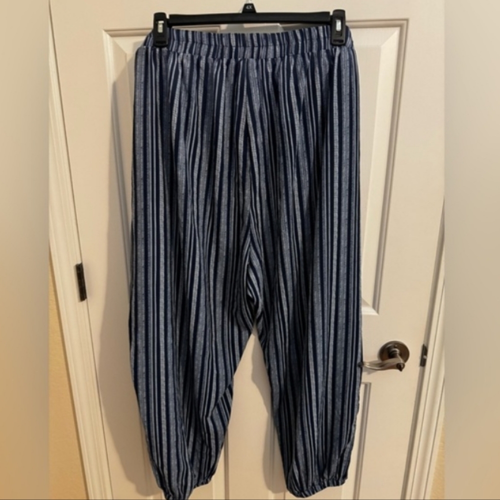 Bloomchic Stripe Pant